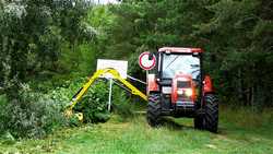 The mulch-laying machine in action (2)